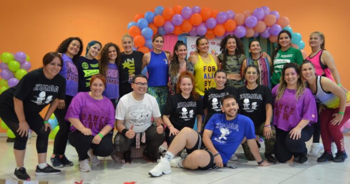 Doctores de la Risa invitan a bailar por sonrisas navideñas