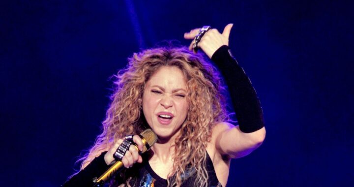 Revelan la lista de figuras paraguayas que acompañarán la icónica caminata de Shakira