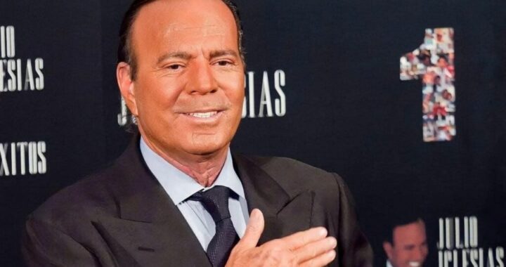 Salen a la luz mensajes privados en medio del caso Julio Iglesias