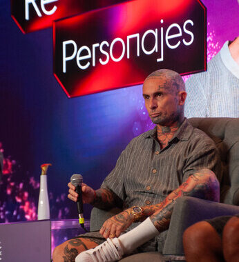 Juanes revive sus clásicos y Ke Personaje pone el broche tropical en la cuarta noche