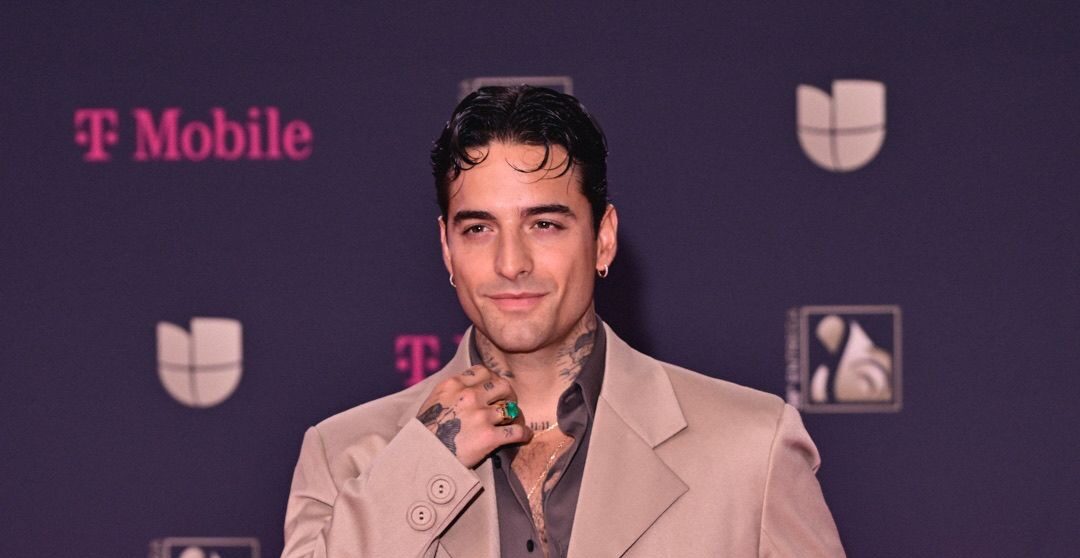 Maluma rompe su propia imagen y sorprende con radical cambio de look