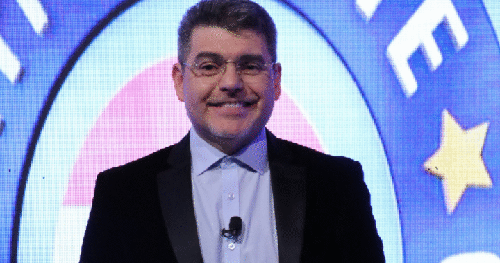 Luis Bareiro les responde a los criticones y sorprende en la playa