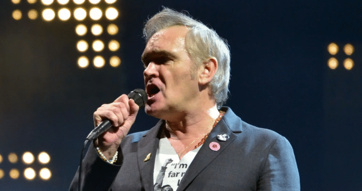 Morrissey suspende concierto en Valencia por falta de descanso