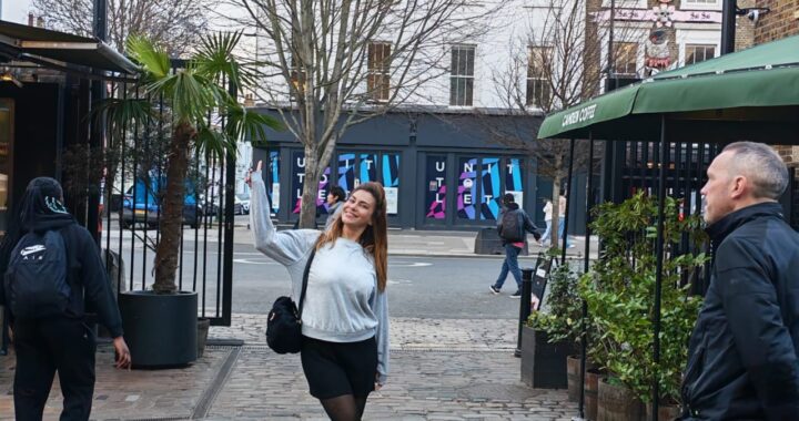 Lady Ana calienta motores con el estreno de «Chupito de Pasión»