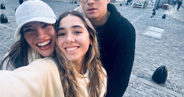 Eli Serafini celebró el Día de las Madres a puro glamour y rodeada del amor de sus hijos