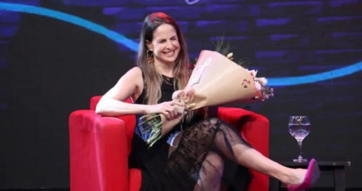Lory Anderson anunció que está lista para volver a los medios