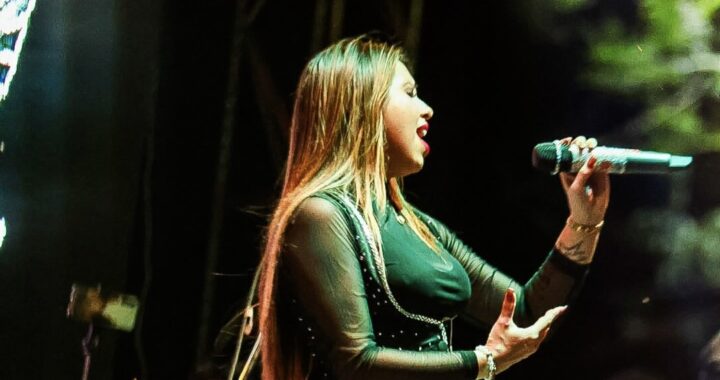 Tras su retoque estético, Ramonita Vera volvió a los escenarios e hizo furor