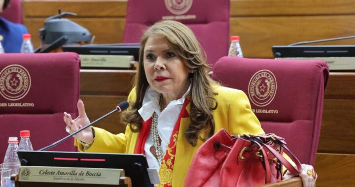 Celeste Amarilla liquida su exclusivo vestidor de marca este fin de semana